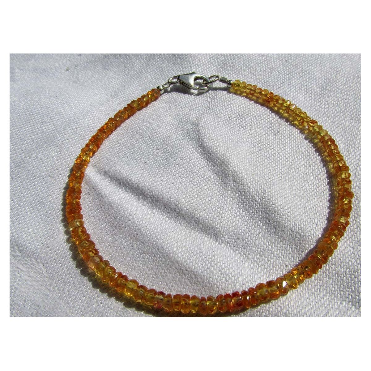 Gelbes Saphir-Energiearmband