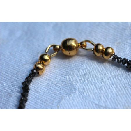 Schwarze Diamanten + Pink Saphire Energiearmband