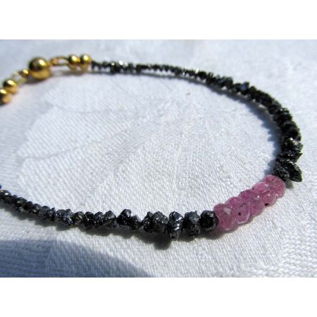 Schwarze Diamanten + Pink Saphire Energiearmband