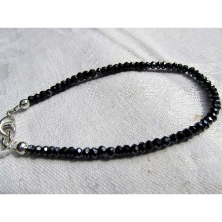 Spinell-Energiearnband