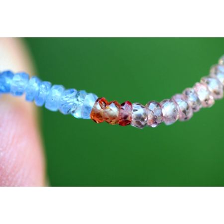 Saphir, bunt - Energiearmband  -Glaube öffnet unsere Herzen-
