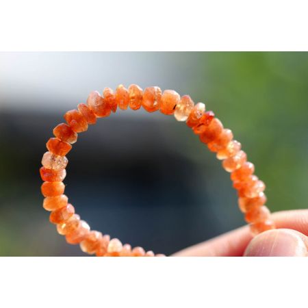 Saphir, bunt - Energiearmband  -Glaube öffnet unsere Herzen-