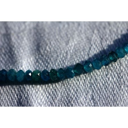 Apatit-Energie-Armband (Rückführungen ins frühere Leben)