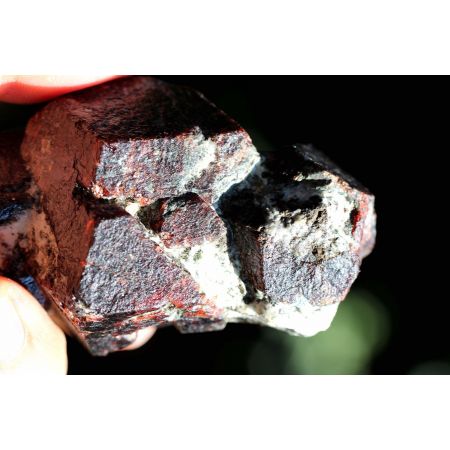 5er Granat-Varietät Almandin-Energiestufe (Verbindung Seele und Geist)