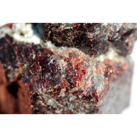 5er Granat-Varietät Almandin-Energiestufe (Verbindung Seele und Geist)