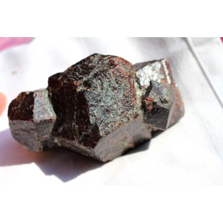 5er Granat-Varietät Almandin-Energiestufe (Verbindung Seele und Geist)