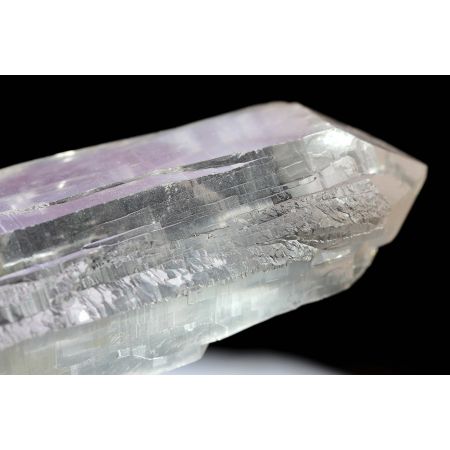 leicht skelettierter Bergkristall-mit Kathedralwuchs-Zeitsprung-Energie-Kristallstufe (Klarheit und Licht in Geist und Seele)