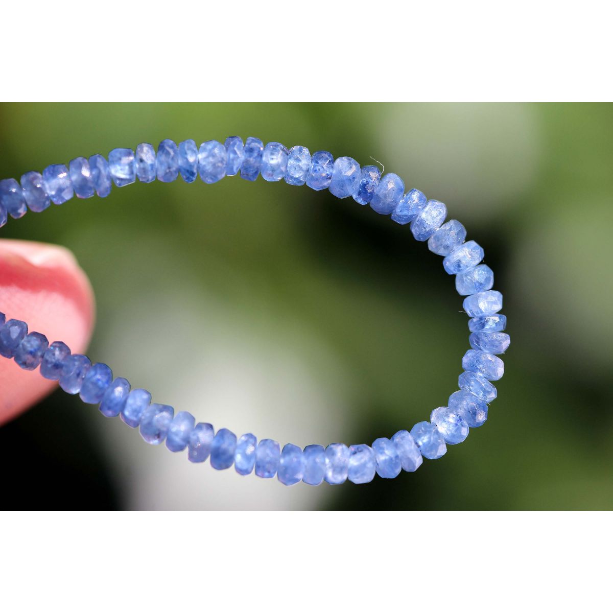 Korund Var.Saphir, blau-Mini-Rondelle, facettiert Energie Armband (Reinheit)