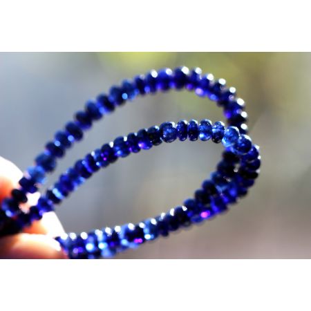 Korund Var.Saphir, blau-Rondelle-Energie Kette (innere Ruhe, Reinigungsprozeß)
