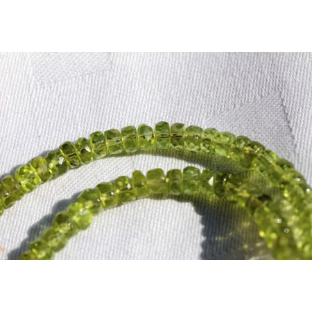 Peridot - Energiekette  (Tor zur Seele/Seelenaufhellung)