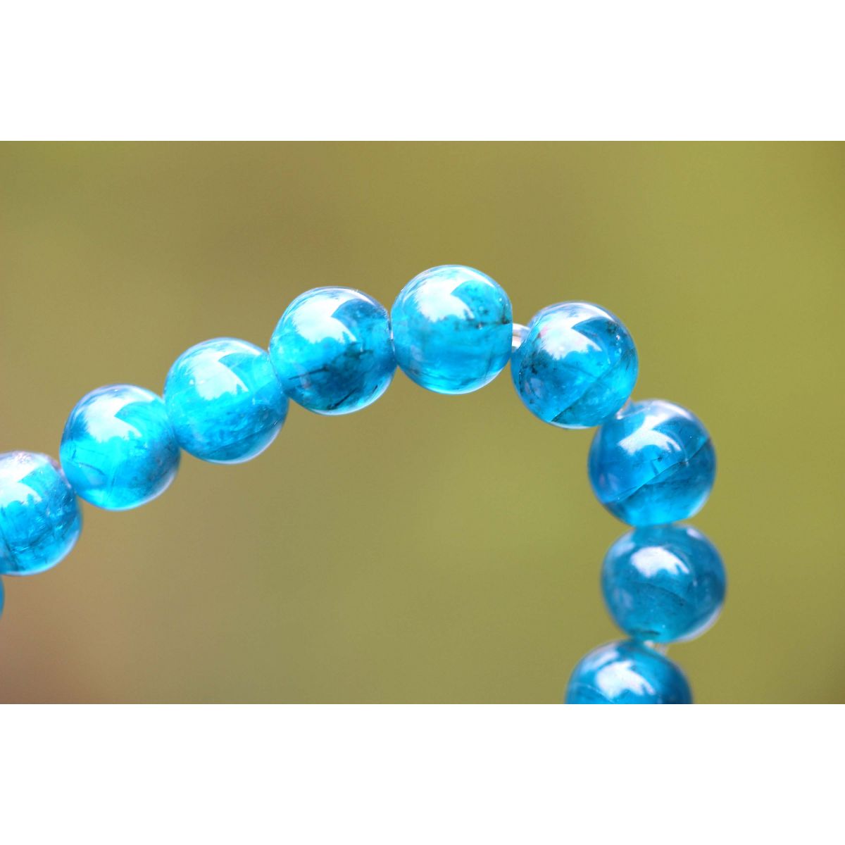 Apatit - Energie - Armband (Rückführungen ins frühere Leben)