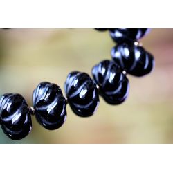 Onyx-segmentierter Zwiebelschliff-Schamanen-Energie-Kette (Lebensfreude / Stein der Stärke / Begleitung ins Jenseits)