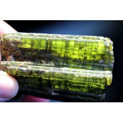 Turmalin-Var. Verdelith, grüner Turmalin-Schamanen-Energie-Kristallaggregat (Heilung-Hoffnung-Stärke)