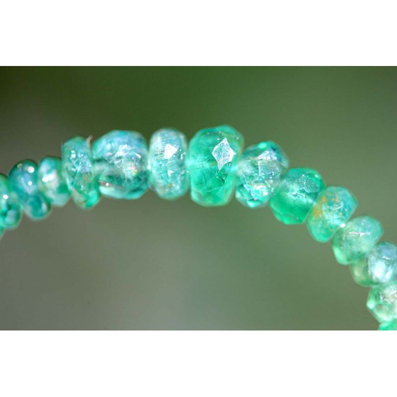 Smaragd Varietät des grünen Berylls-Rondelle facettiert-Energie Armband (Tor zur Seele)