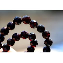 Granat Varietät Pyrop-Kugeln facettiert-Energie-Kette (Erdung / Lebenssinnfindung)