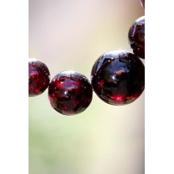 Granat Varietät Pyrop-Kugeln glatt-Energie-Kette (Kraft und Mut zum Leben)