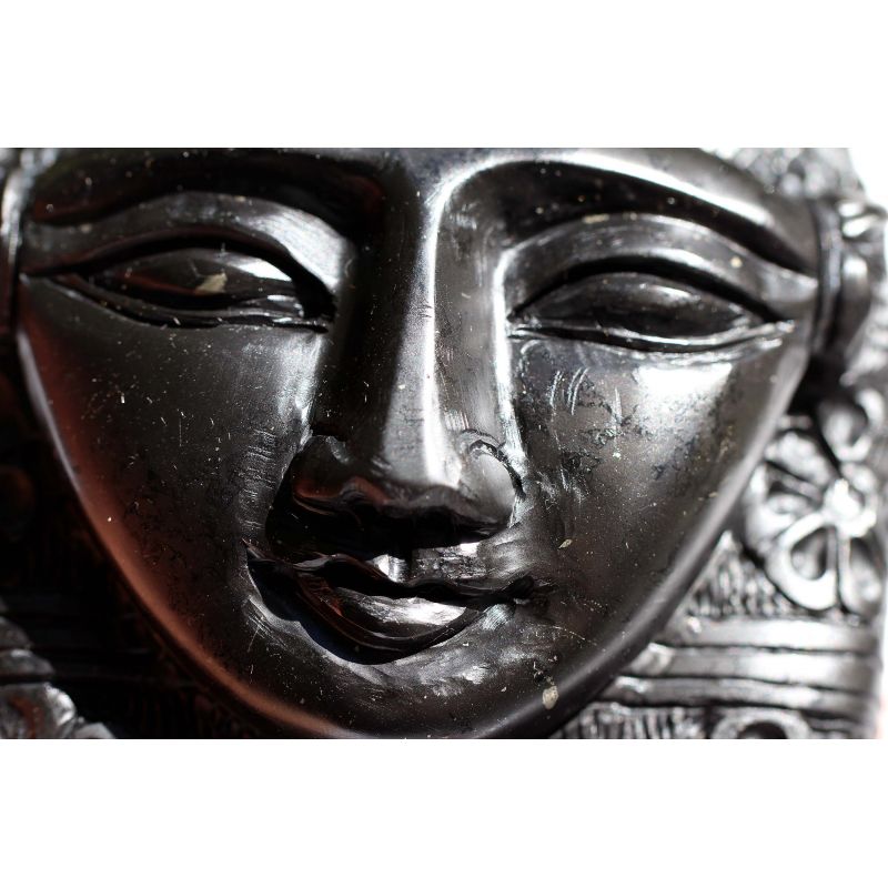 Shungit-Hathor-Gesicht der Göttin-Schamanen-Energie-Kristall (Beruhigungsstein)