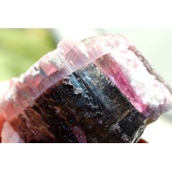 Rubellit-Schamanen-Energie-Kristall (das Paradies im Herzen)