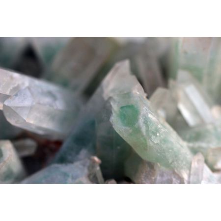 Bergkristall-Fuchsit-Stufe