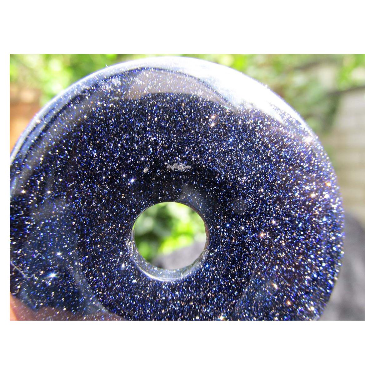Edelstein-Donuts: Handgefertigte Schmuckstücke für Spiritualität und Stil